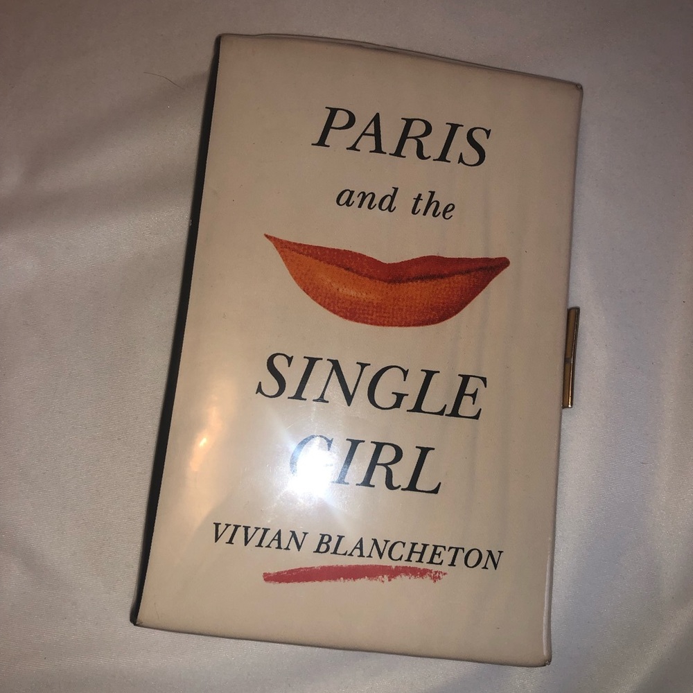 ♠️Kate Spade♠️ Paris & The Single Girl Book Clutch